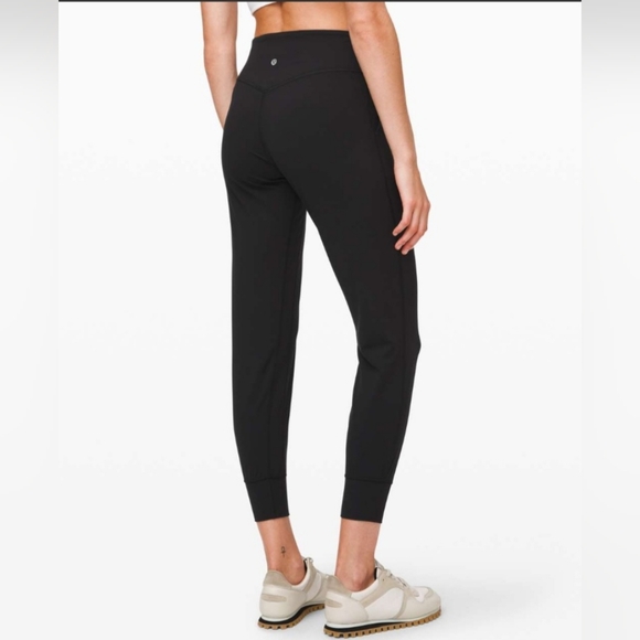 lululemon athletica Pants - Lululemon Align Jogger 28" in black.  GUC.  Size 8